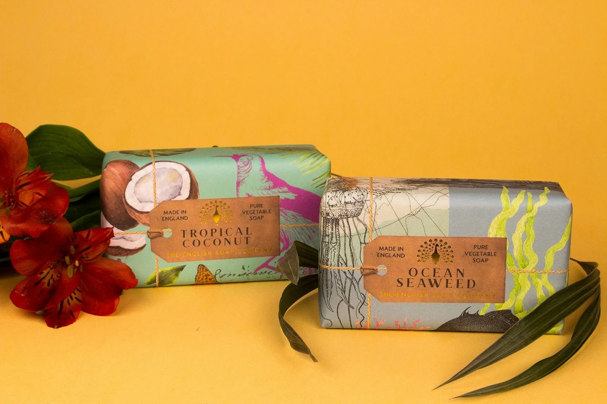 The English Soap Company Store The English Soap Company, Tropical Coconut Soap Bar, Anniversary Collection 200g 4 The English Soap Company Store The English Soap Company, Tropical Coconut Soap Bar, Anniversary Collection 200g - Image 2