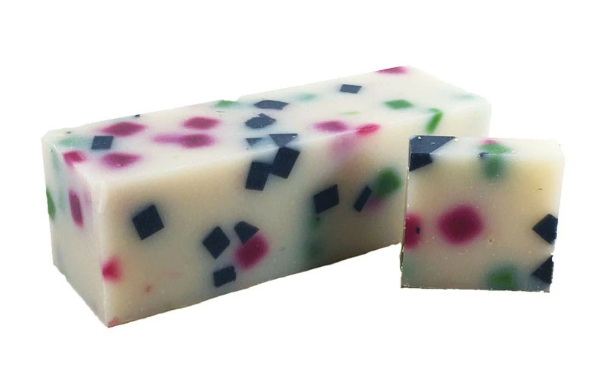 In The Pocket Handmade Soap Berry Sage 5oz Bar 3 In The Pocket Handmade Soap Berry Sage 5oz Bar