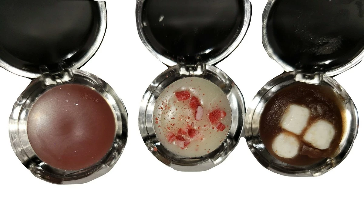 Diva Stuff Lip Balm 3 Fun Pack In A Clear Ornament, Cosmetic Acessories For Girls, Great Stocking Stuffer, Hot Cocoa, Gingerbread, And Vanilla Candy Cane 3 Diva Stuff Lip Balm 3 Fun Pack In A Clear Ornament, Cosmetic Acessories For Girls, Great Stocking Stuffer, Hot Cocoa, Gingerbread, And Vanilla Candy Cane