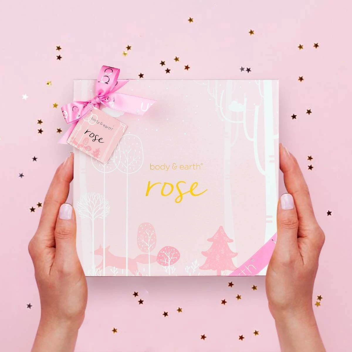 BODY & EARTH Bath Spa Gift Baskets For Women - Bath Sets For Women Gift Luxurious 5 Piece Rose Scented Spa Gift Set With Shower Gel, Body Butter, Hand Cream, Body Lotion,Valentines Gifts For Women 9 BODY & EARTH Bath Spa Gift Baskets For Women - Bath Sets For Women Gift Luxurious 5 Piece Rose Scented Spa Gift Set With Shower Gel, Body Butter, Hand Cream, Body Lotion,Valentines Gifts For Women - Image 7