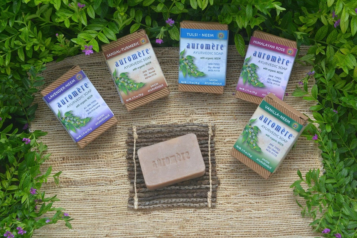 Auromere Store Auromere Ayurvedic Bar Soap, Sandal Turmeric - Eco Friendly, Handmade, Vegan, Cruelty Free, Natural, Non GMO (2.75 Oz), 5 Pack 5 Auromere Store Auromere Ayurvedic Bar Soap, Sandal Turmeric - Eco Friendly, Handmade, Vegan, Cruelty Free, Natural, Non GMO (2.75 Oz), 5 Pack - Image 3