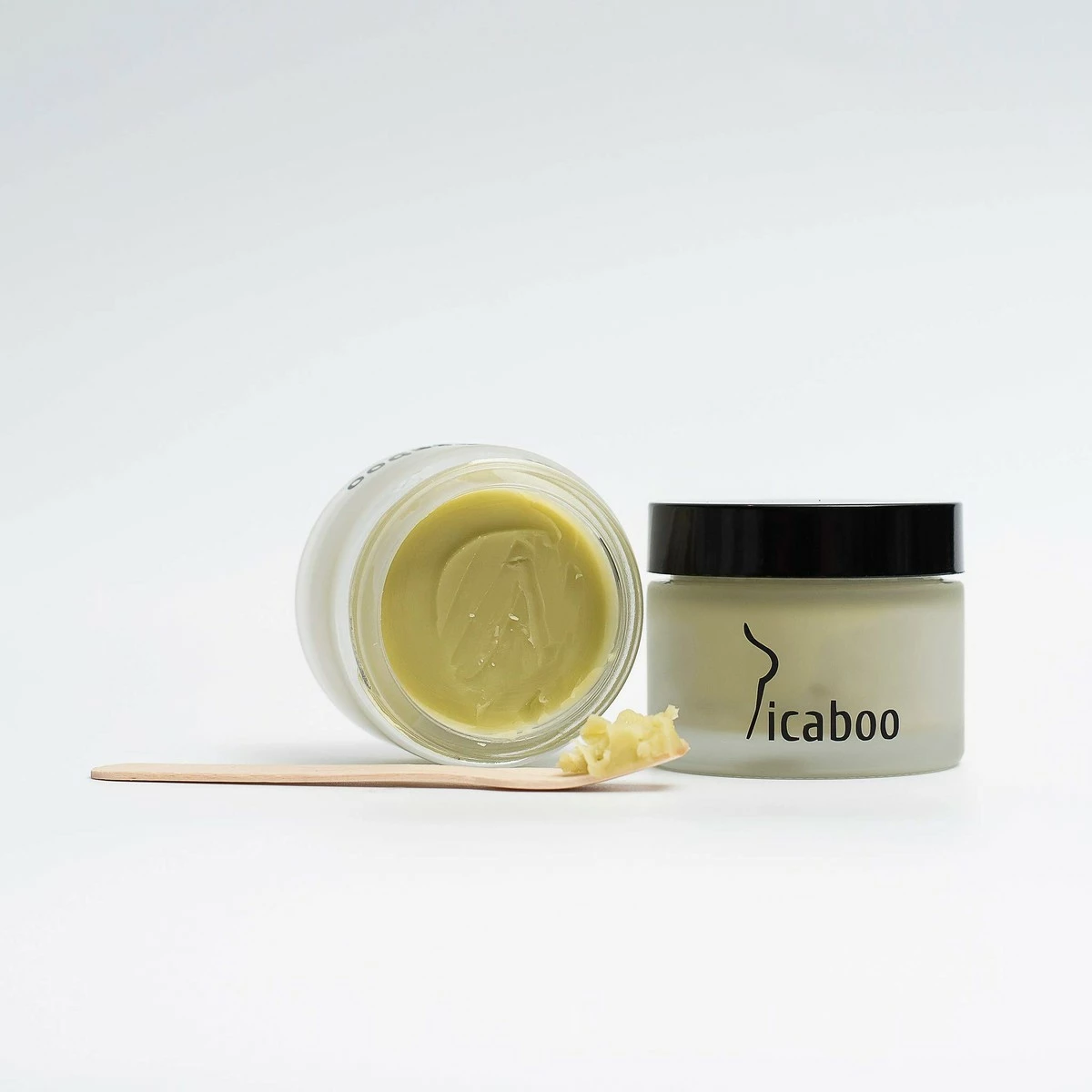 La Parea Wellness Under Breast And Cleavage Rash Cream, Breast Chafing, Itch Relief, Chafing Relief, Made With Matcha Green Tea And Pure Essential Oils, 1 Oz. 6 La Parea Wellness Under Breast And Cleavage Rash Cream, Breast Chafing, Itch Relief, Chafing Relief, Made With Matcha Green Tea And Pure Essential Oils, 1 Oz. - Image 4