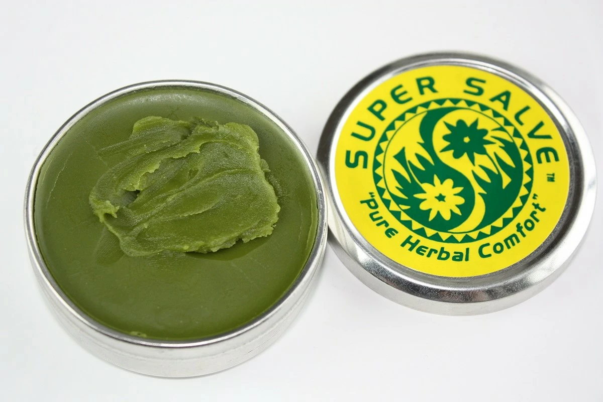 All Purpose Salve By The Super Salve Co. Extra Large 4oz Tin AND .5oz Travel Tin Chapparral Leaf, Comfrey Leaf, Ecinacea Flower, Hops Flower And Usnea Moss (4 Oz (Large) & .5 Oz (travel)) 5 All Purpose Salve By The Super Salve Co. Extra Large 4oz Tin AND .5oz Travel Tin Chapparral Leaf, Comfrey Leaf, Ecinacea Flower, Hops Flower And Usnea Moss (4 Oz (Large) & .5 Oz (travel)) - Image 3