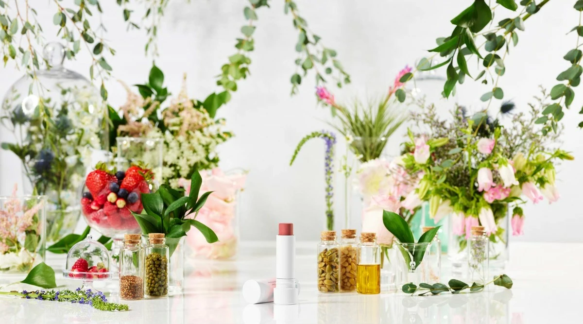 Physicians Formula Organic Wear Tinted Lip Treatment Gingersnap 7 Physicians Formula Organic Wear Tinted Lip Treatment Gingersnap - Image 5